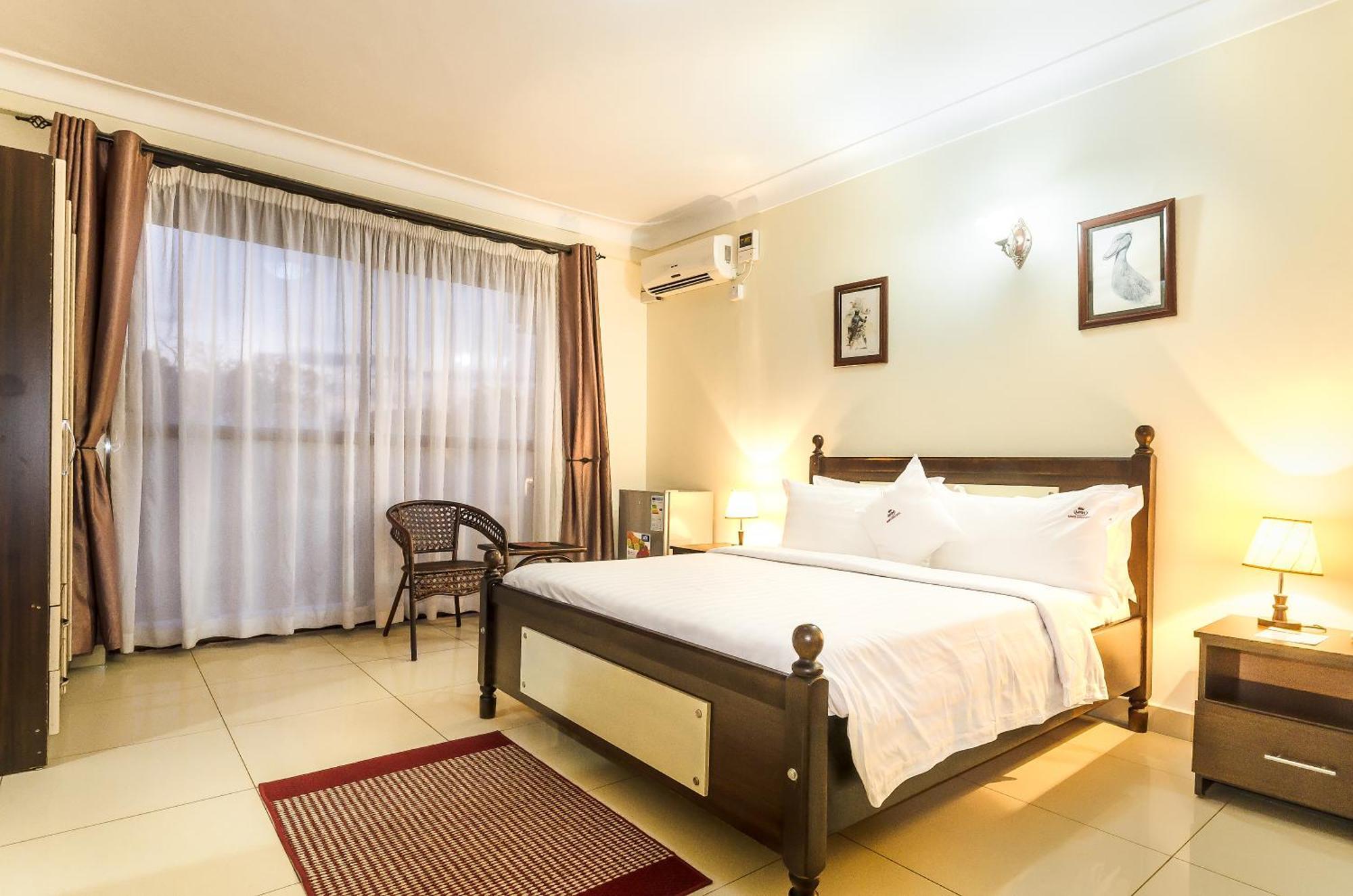 Marie'S Royale Hotel Кампала Экстерьер фото