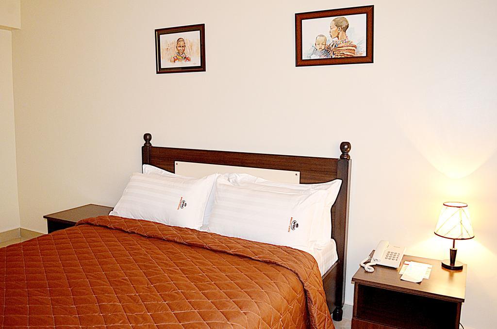 Marie'S Royale Hotel Кампала Номер фото