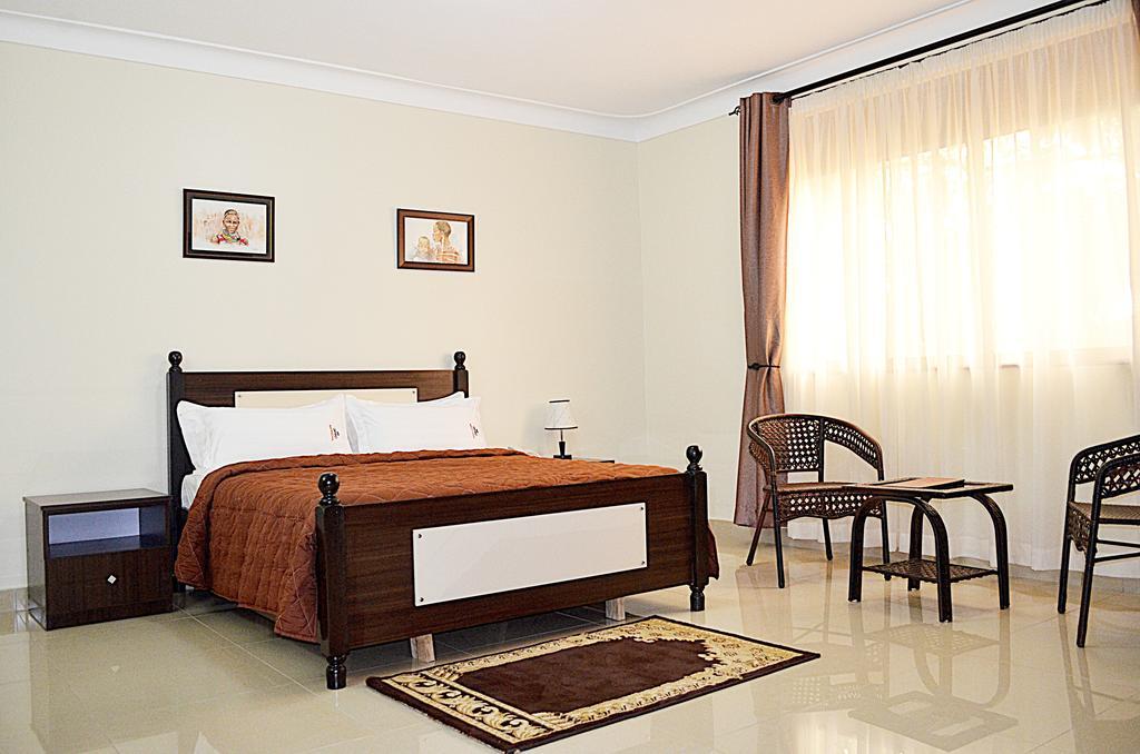 Marie'S Royale Hotel Кампала Номер фото