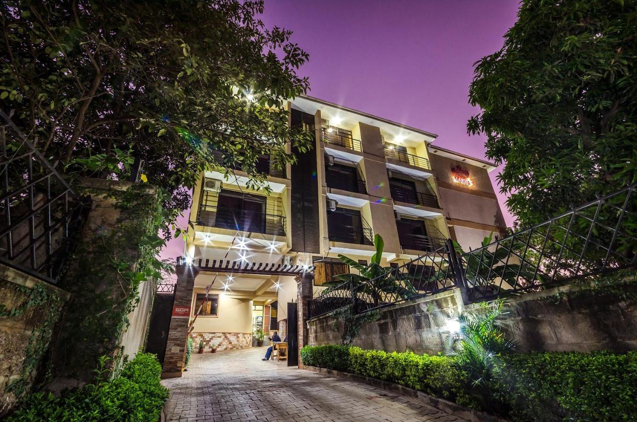 Marie'S Royale Hotel Кампала Экстерьер фото